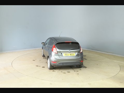 Ford Fiesta TITANIUM 4