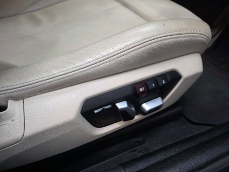 BMW 1 Series 3.0 M135i Hatchback 5dr Petrol Auto Euro 6 (s/s) (326 ps) 8