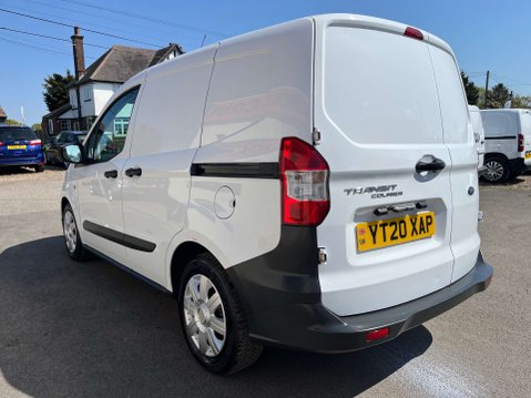Ford Transit Courier 1.5 Transit Courier Trend TDCi 10