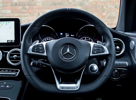 Mercedes-Benz C Class C63 Coupe 16