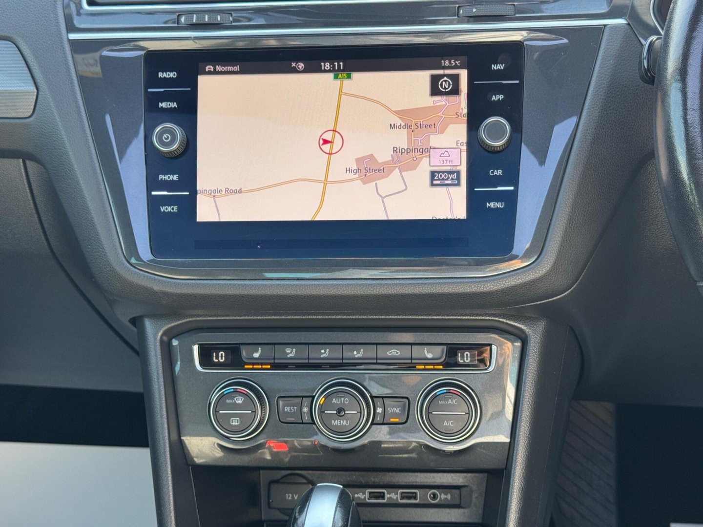 2020 Volkswagen Tiguan — image 14