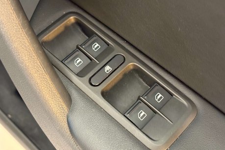 Skoda Yeti 2.0 TDI SE Plus SUV 5dr Diesel Manual 4WD Euro 5 (140 ps) 56