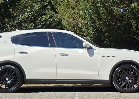 Maserati Levante 3.0 Levante S Auto 4WD 5dr 3