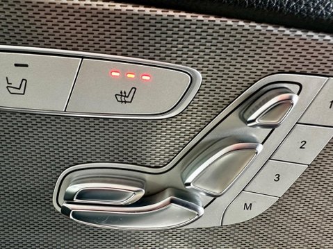 Mercedes-Benz E Class 3.0 E350d V6 AMG Line (Premium Plus) G-Tronic+ Euro 6 (s/s) 4dr 35