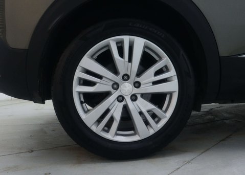 Peugeot 3008 1.5 3008 Allure Blue HDi S/S 5dr 13