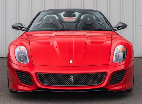 Ferrari 599 SA Aperta 4