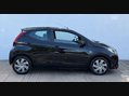Toyota Aygo 1.0 Aygo X-Play TSS VVT-i 5dr 7