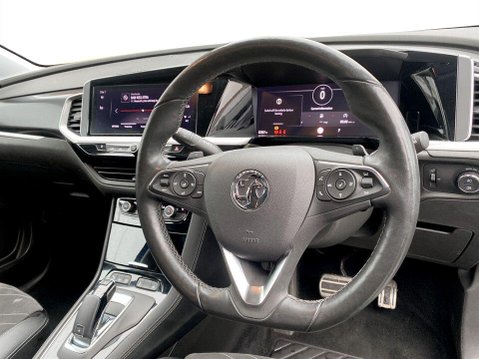 Vauxhall Grandland 1.2 Turbo Ultimate SUV 5dr Petrol Auto Euro 6 (s/s) (130 ps) 25