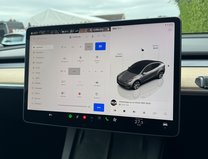 Tesla Model Y (Sold) (Dual Motor) Long Range SUV 5dr Electric Auto 4WDE (384 bhp) 19