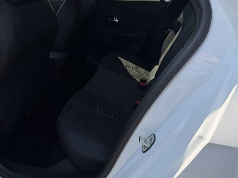 Vauxhall Corsa 1.2 Turbo Hybrid Ultimate 5dr e-DCT6 37