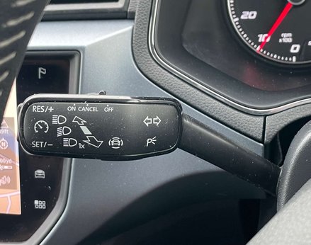 SEAT Arona 1.0 Arona SE Technology TSi Semi-Auto 5dr 48