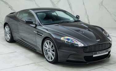 Aston Martin DBS V12 11