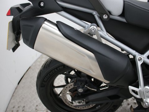Triumph Tiger 900 TIGER 900 GT PRO 21