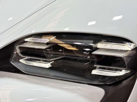 Porsche Taycan Performance Plus 93.4kWh 4S Saloon 4dr Electric Auto 4WD (11kW Charger) (57 43