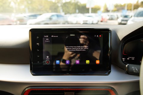 SEAT Arona ECOTSI FR 22