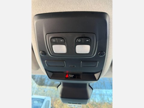 Renault Trafic 2.0 dCi Blue LL30 Business Panel Van 5dr Diesel Manual L2 H1 Euro 6 (s/s) ( 44