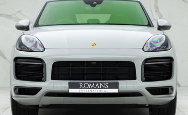 Porsche Cayenne GTS Coupé 4