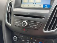 Ford Focus 1.0 Focus ST-Line 5dr 27