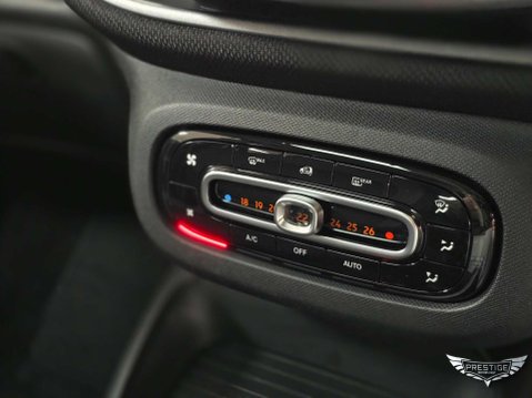 Smart Forfour 17.6kWh Premium Auto 5dr (22kW Charger) 28