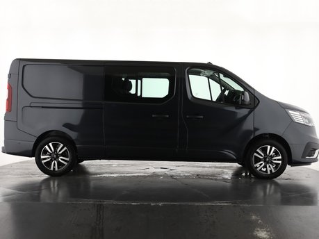 Renault Trafic LL30 Blue dCi 150 Extra Sport Crew Van MY26 4