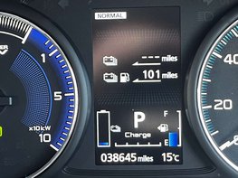 Mitsubishi Outlander 2.4 Outlander Design PHEV CVT 4WD 5dr 22