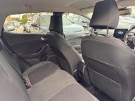 Ford Fiesta TITANIUM 11