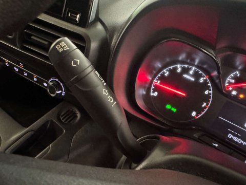 Vauxhall Combo 1.5 Combo 2300 Sportive S/S 15