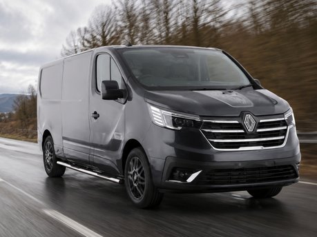 Renault Trafic Graphite Edition: The Premium New Renault Trafic Van for UK Businesses