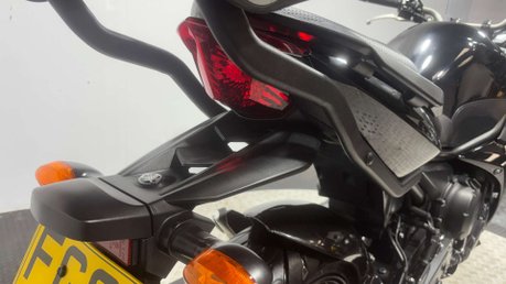 Yamaha XJ6 2010 ONLY 15K 1 FORMER OWNER LONG MOT WARRANTY 600CC A2 7