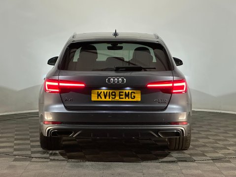 Audi A4 AVANT TDI QUATTRO S LINE 7