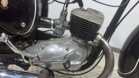 BSA Bantam 175 D14/4 1968 VERY CLEAN CLASSIC PROJECT COLLECTORS BIKE 26