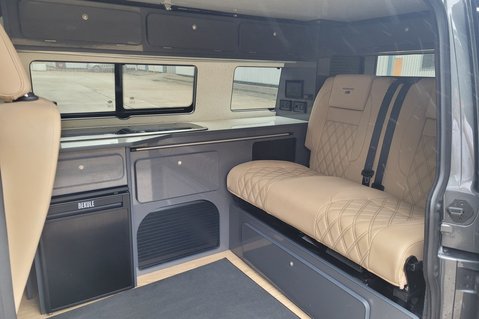 Volkswagen Transporter T6.1 T28 TDI P/V HIGHLINE 12
