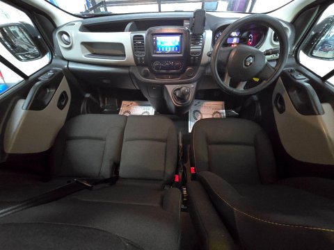 Renault Trafic 28