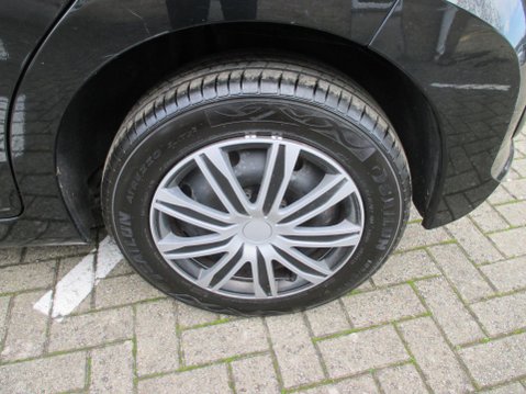 Peugeot 207 1.4 Active Euro 5 5dr 14