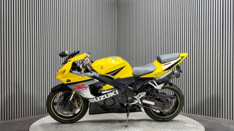 Suzuki GSX-R 2006 GSXR 750 39K GOOD RUNNING PROJECT BIKE 750CC SPORT 4