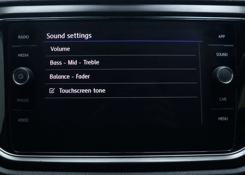 Volkswagen T-Roc 1.5 TSI GPF EVO SE SUV 5dr Petrol DSG Euro 6 (s/s) (150 ps) 25