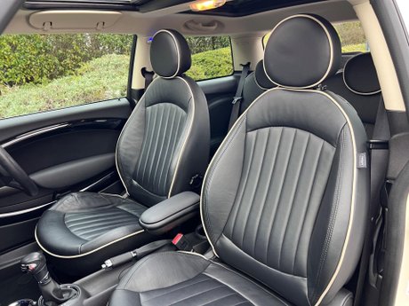 Mini Hatch 1.6 Cooper S Auto Euro 5 3dr 30