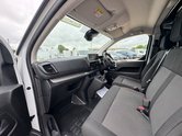 Vauxhall Vivaro LWB L2H1 Low Roof Prime 2900 Cruise Sensors EURO 6 12