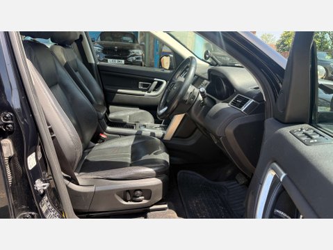 Land Rover Discovery Sport 2.0 Discovery Sport HSE TD4 Auto 4WD 5dr 4