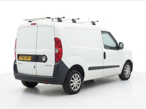 Vauxhall Combo 1.3 CDTi 2000 ecoFLEX 16v Panel Van 3dr Diesel Manual FWD L1 H1 (s/s) (126 10