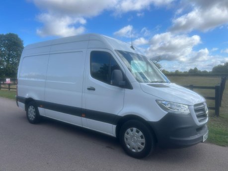 Mercedes-Benz Sprinter 2.0 315 CDI Premium Panel Van 5dr Diesel G-Tronic RWD L2 H2 Euro 6 (s/s) (1