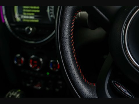 Mini Hatch 2.0 Cooper S Auto 3dr 13