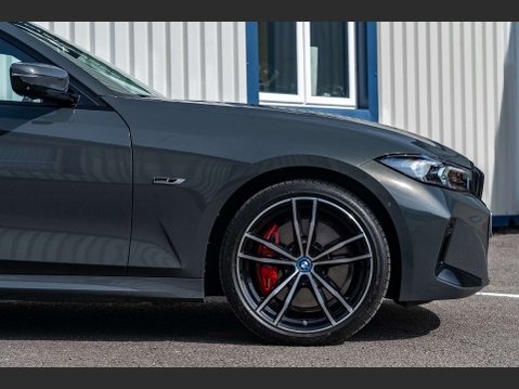 BMW 3 Series 2.0 330e xDrive M Sport Auto 4WD 5dr 6