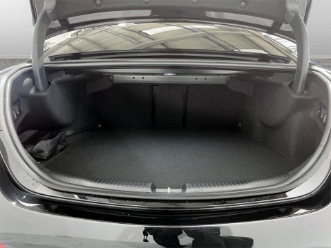 Mercedes-Benz C Class 2.0 C300e 25.4kWh Urban Edition Saloon 4dr Petrol Plug-in Hybrid G-Tronic+ 21
