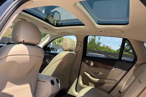 Mercedes-Benz GLC GLC 250 4MATIC SPORT PREMIUM PLUS - RARE BUILD - PAN ROOF - 360 CAMERA 28