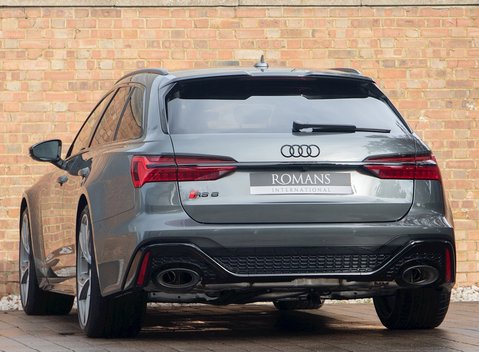 Audi RS6 Avant Vorsprung 3