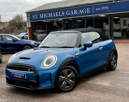 Mini Convertible 2.0 Cooper S Classic 2dr 3