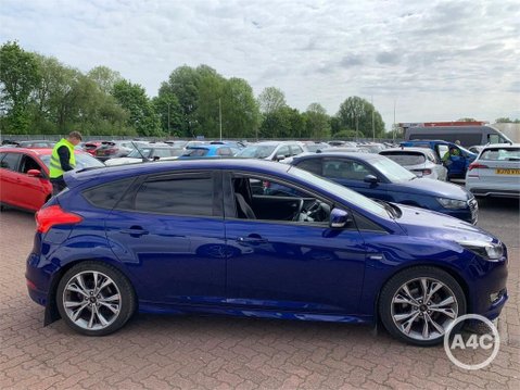 Ford Focus 1.0T EcoBoost ST-Line Euro 6 (s/s) 5dr 6