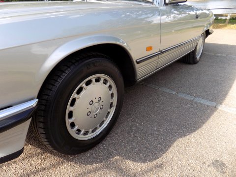 Mercedes-Benz R107 420 SL Sports 24