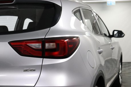 MG ZS EXCITE 23